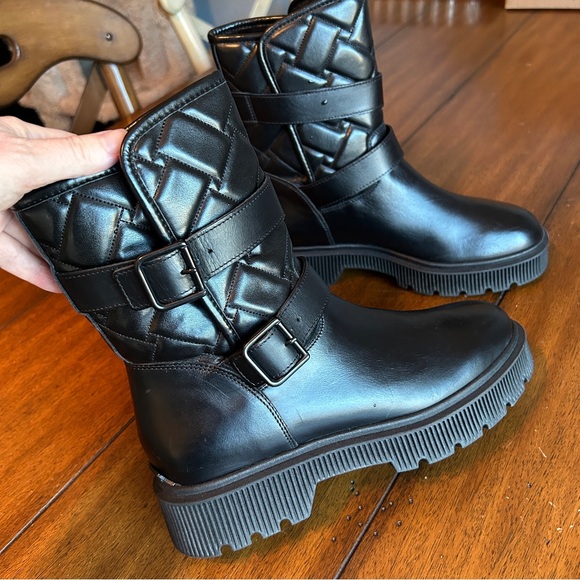 Kurt Geiger Shoes - KURT GEIGER Womens Black Quilted Combat Moto Boots with Buckles Size 38